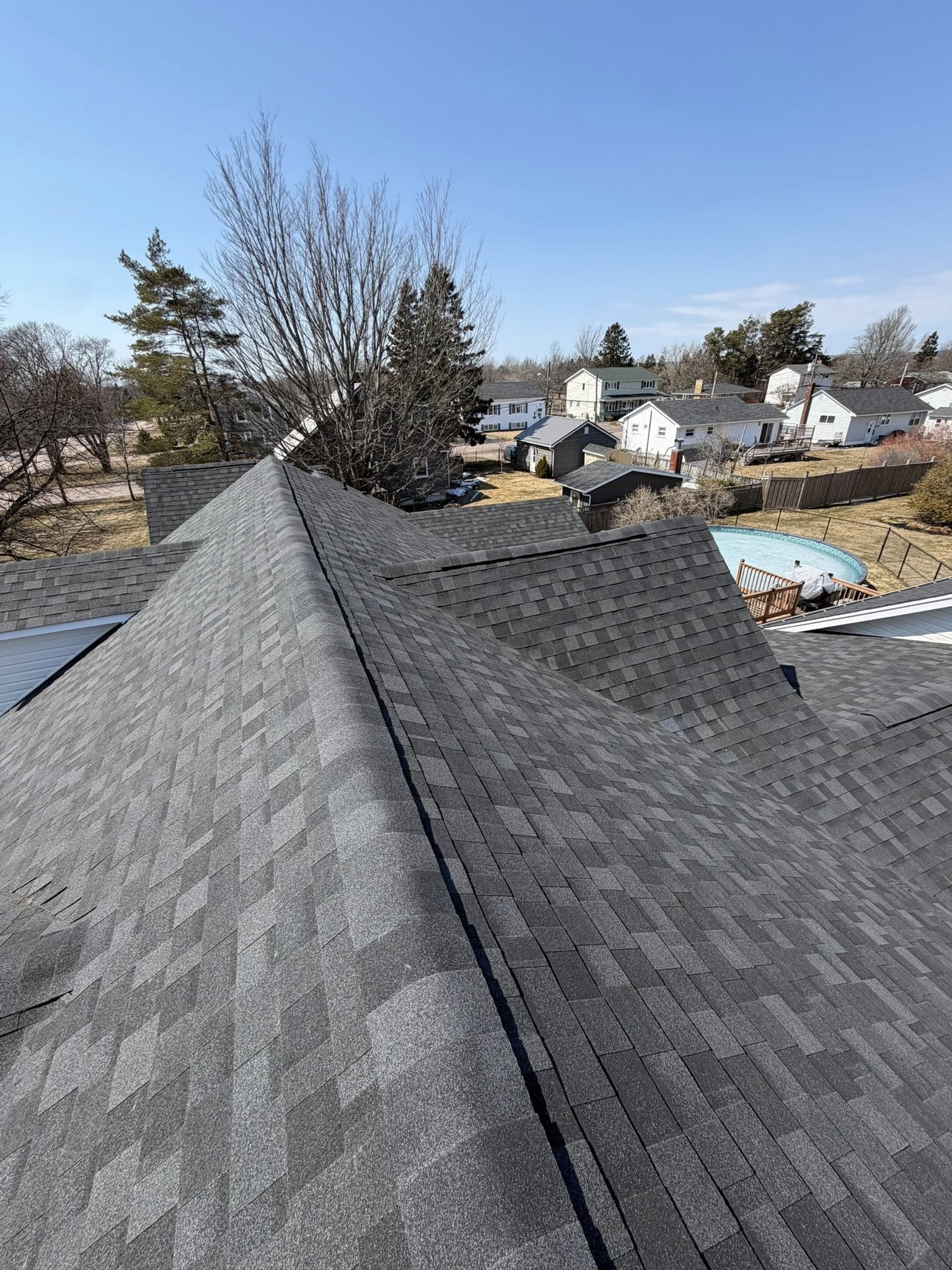 Completed asphalt shingle roof — Geldart's Contracting